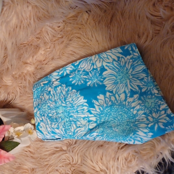 🏖 💙💖🤍SUPER CUTE LILLY PULITZER SHORTS - Picture 5 of 6